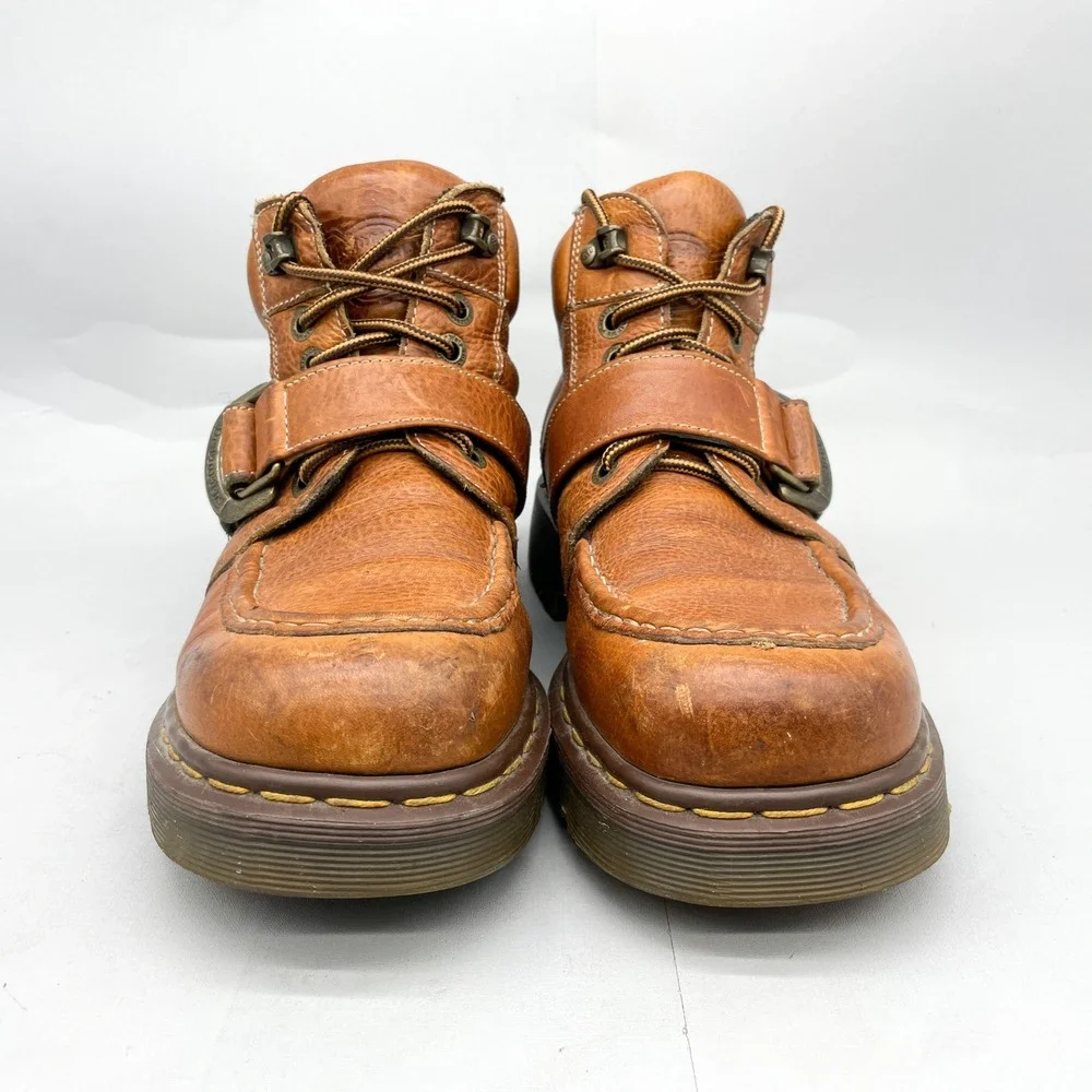 VTG Dr Martens 9444 Mens 9/ 10 Brown Leather Buckle Strap Moc Toe Boots MIE Y2K